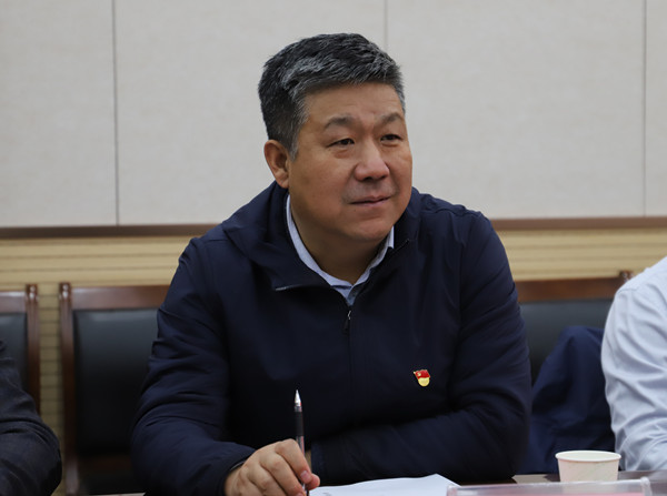 动医性吧
党委书记吴继东讲话_副本.jpg