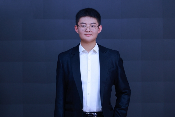李翔宇.jpg